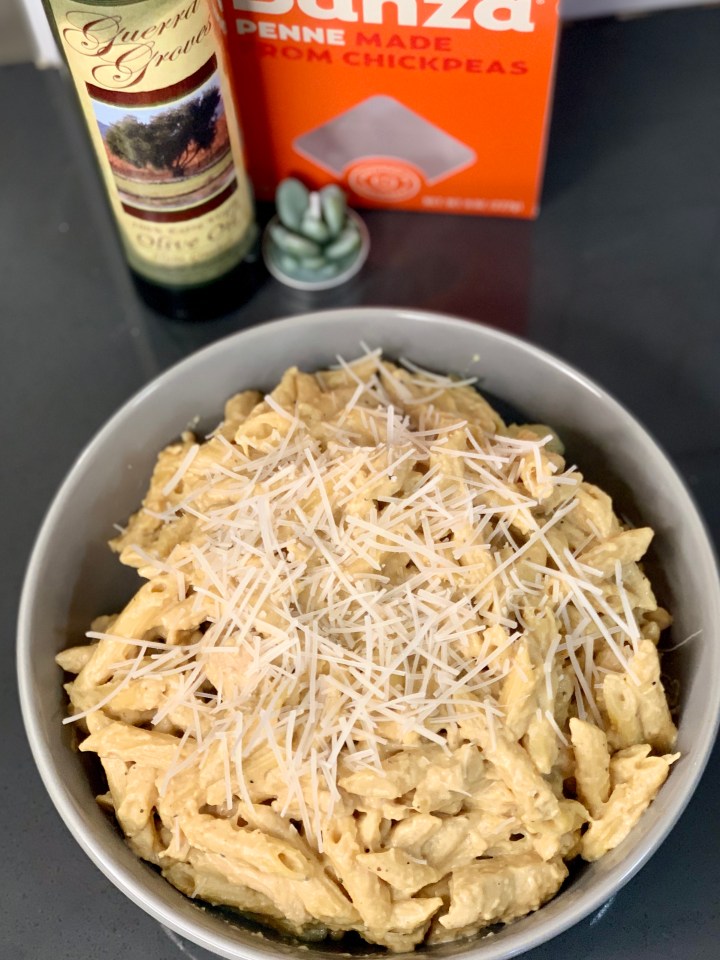 Creamy Garlic Tahini Alfredo Pasta (Gluten & Dairy&nbsp;Free)